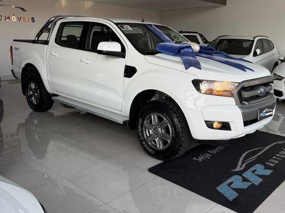 FORD RANGER 2.2 XLS 4X4 CD 16V DIESEL 4P MANUAL FORD RANGER 2.2 XLS 4X4 CD 16V DIESEL 4P MANUAL